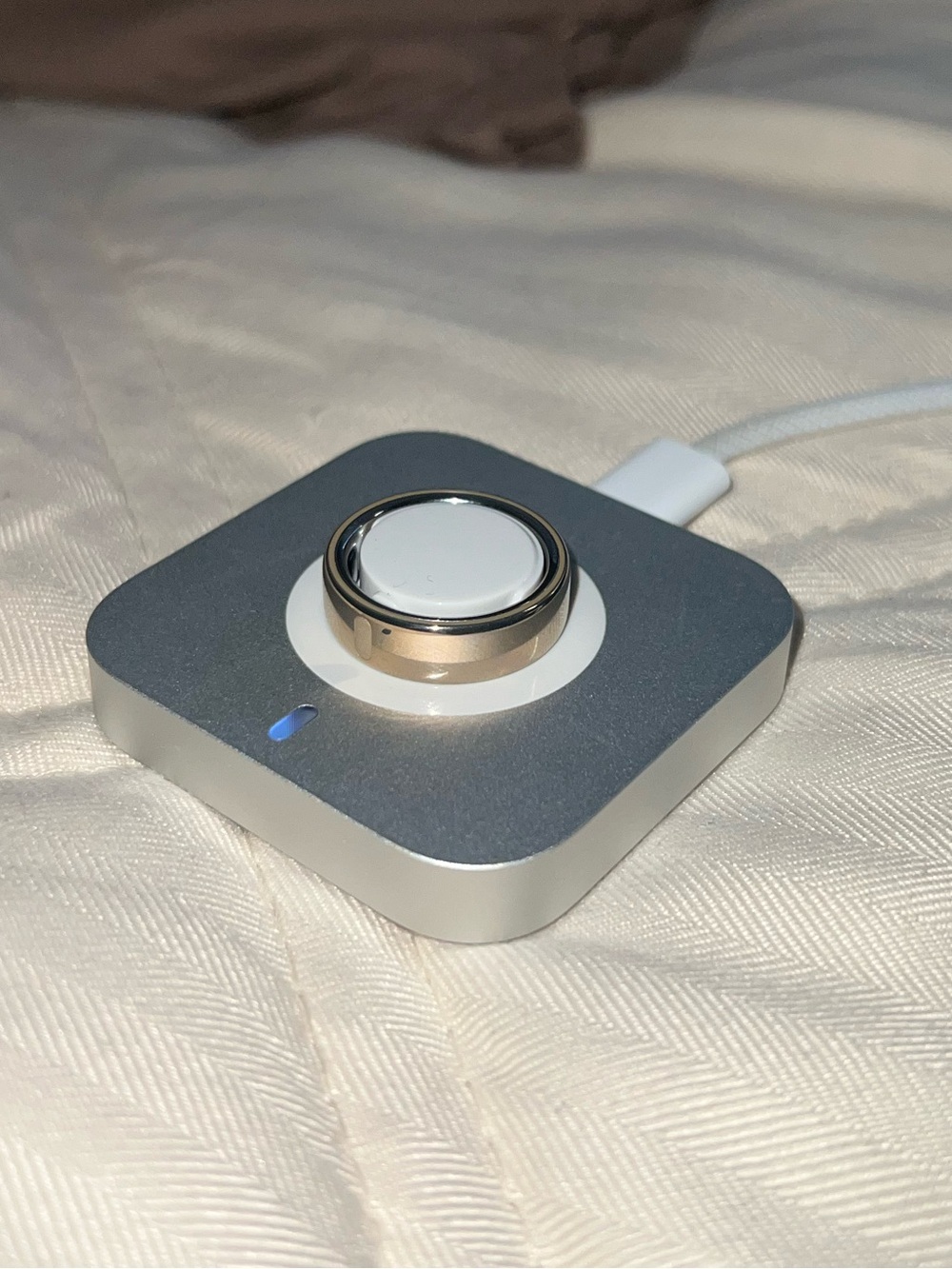 Oura Ring 5 - GOLD Brand New